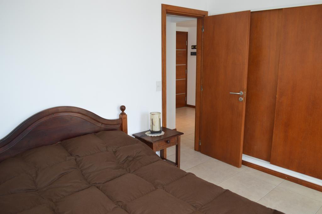 Apartamentos Cardinal Bariloche Номер фото