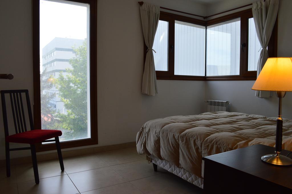 Apartamentos Cardinal Bariloche Номер фото